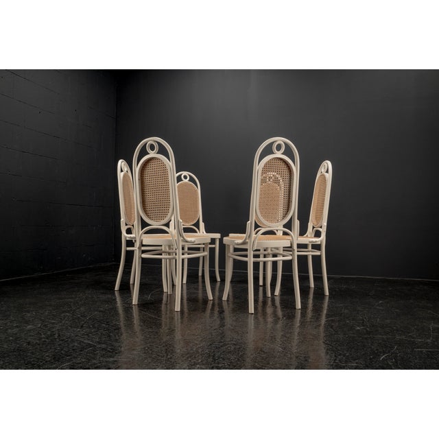 Mid-Century Modern Lange Jan Chairs in White Bentwood from FMG Radomsko, 1940s, Set of 6 For Sale - Image 3 of 18