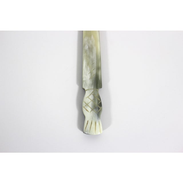1960s Vintage Carved Natural Horn Scottish Thistle or Pineapple Spoon C For Sale - Image 5 of 6