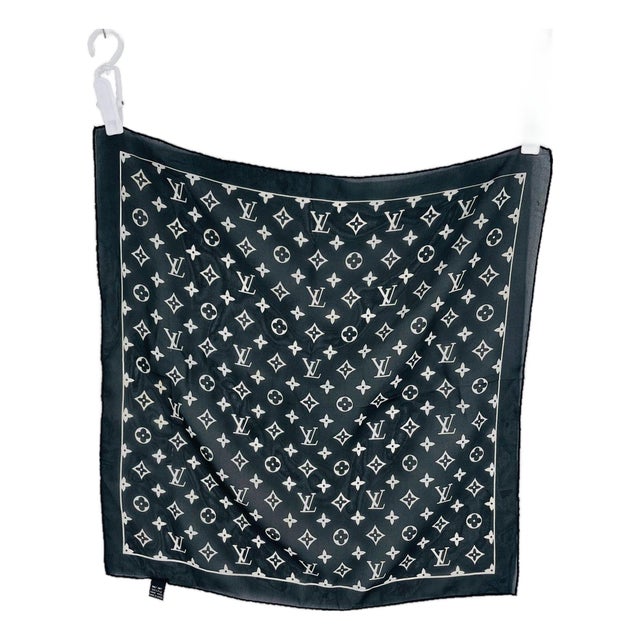Louis Vuitton Black Monogram 100% Silk Scarf For Sale
