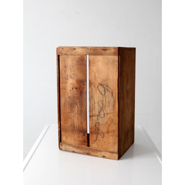 Vintage North Country Orchard Crate For Sale - Image 6 of 10