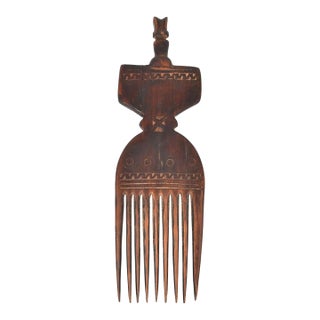 Early 20th Century Nyamwezi Mwana Hiti Figural Comb Tanzania For Sale