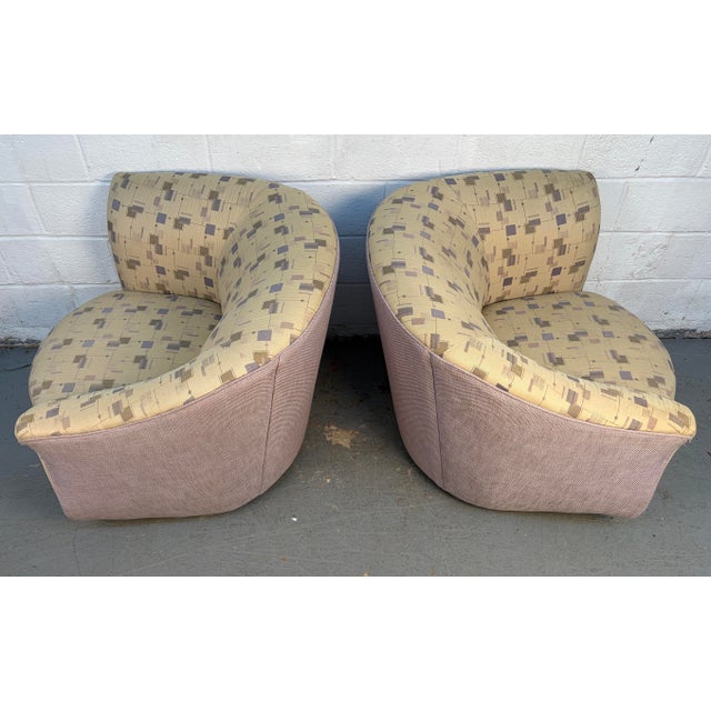 1990s Oversized Swivel Lounge Chairs Attributed to Weiman For Sale In New York - Image 6 of 12