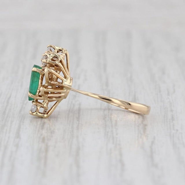 0.47ctw Pear Emerald Diamond Halo Ring 18k Yellow Gold Size 5 For Sale In Greensboro - Image 6 of 7