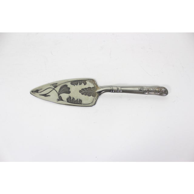 Early 20th Century Early 20th Century Silver Mayell Cake Server Silver Plate Serving Piece Made in England For Sale - Image 5 of 11