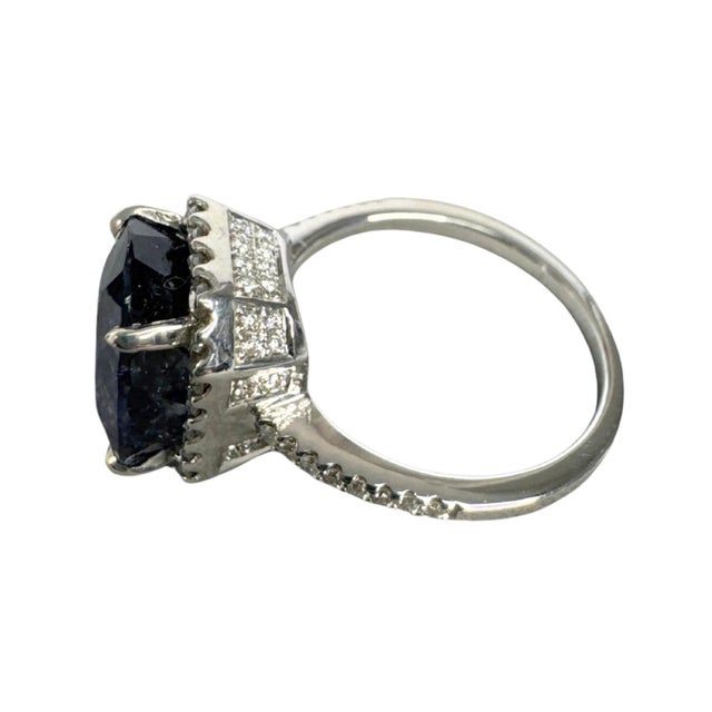 8.53 CTW Mid-Century No Heat Color Change Sapphire & Diamond Platinum Ring, Size 7 For Sale - Image 4 of 10