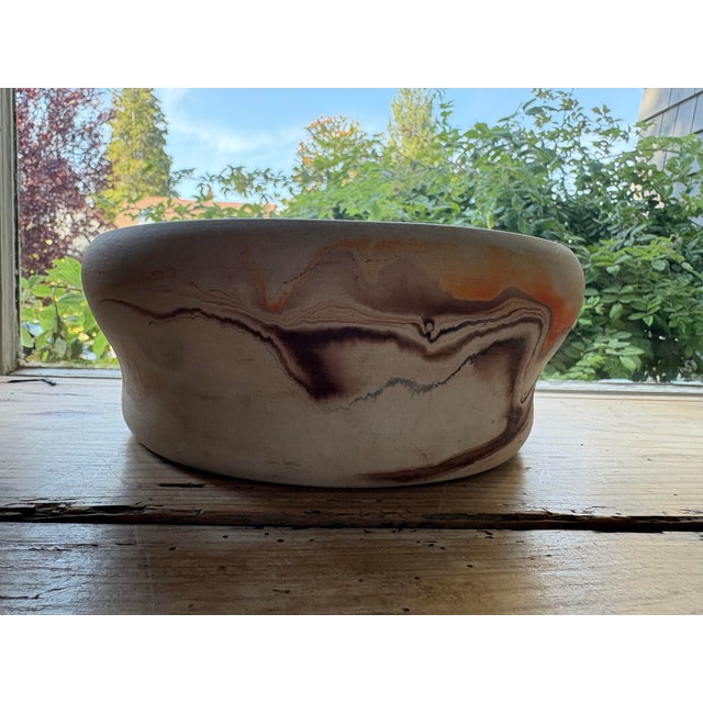Mid 20th Century Vintage Nemadji Pottery Marbled Art Pottery Bowl in Earth Tones For Sale - Image 5 of 12