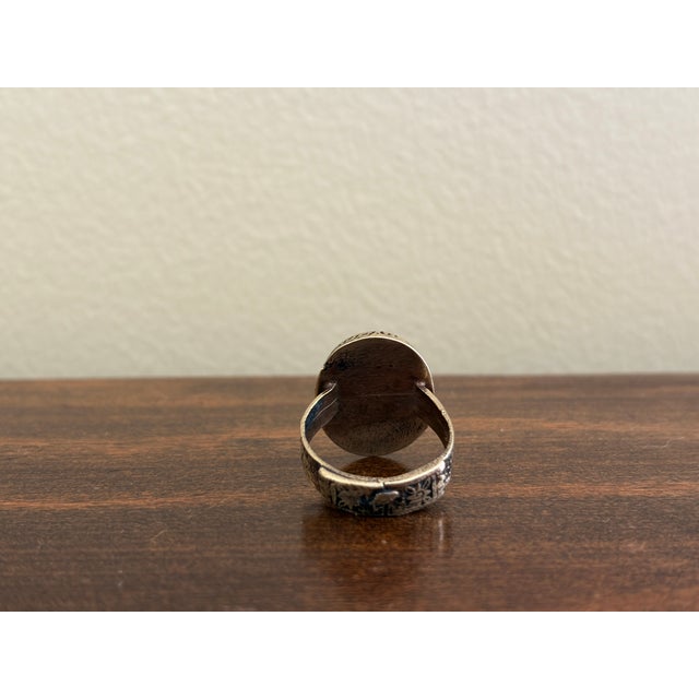 Ancient Roman Portrait Signet Ring on Custom Museum Mount For Sale - Image 11 of 12