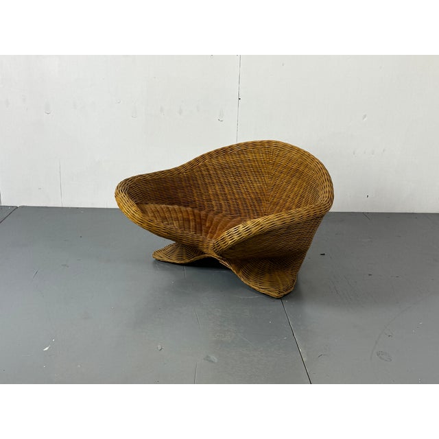 Mid-Century Modern Vintage Wicker and Bamboo Meditation Lotus Chair, 1970s For Sale - Image 3 of 12