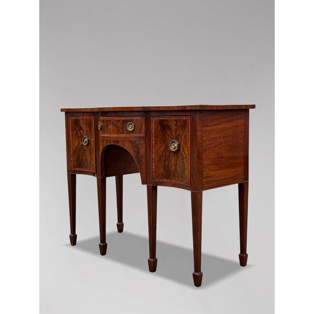 Late 18th Century Antique George III Mahogany Sheraton Sideboard, 1790 For Sale - Image 5 of 9