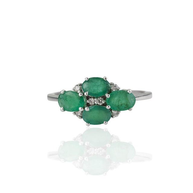 1.9ct Emerald and Diamond Cluster Ring for Women in 925 Silver, Size 6 For Sale - Image 11 of 14