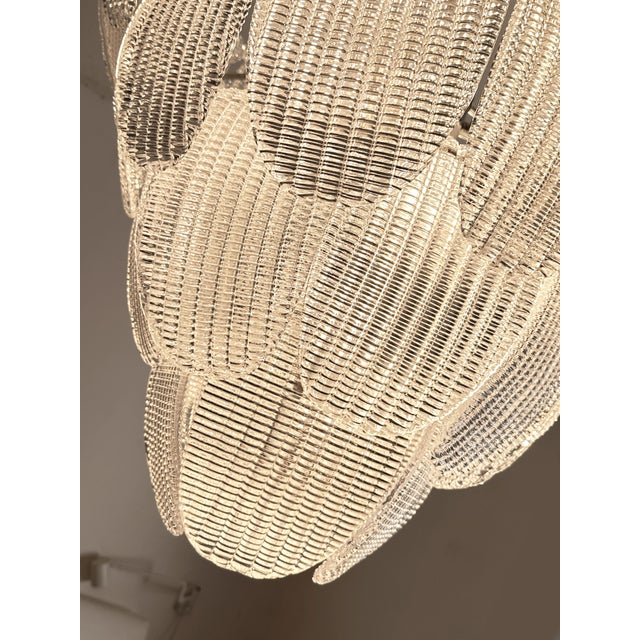 2020s Contemporary Diamanted Trasparent “Petals” Murano Glass Chandelier by Simoeng For Sale - Image 5 of 6