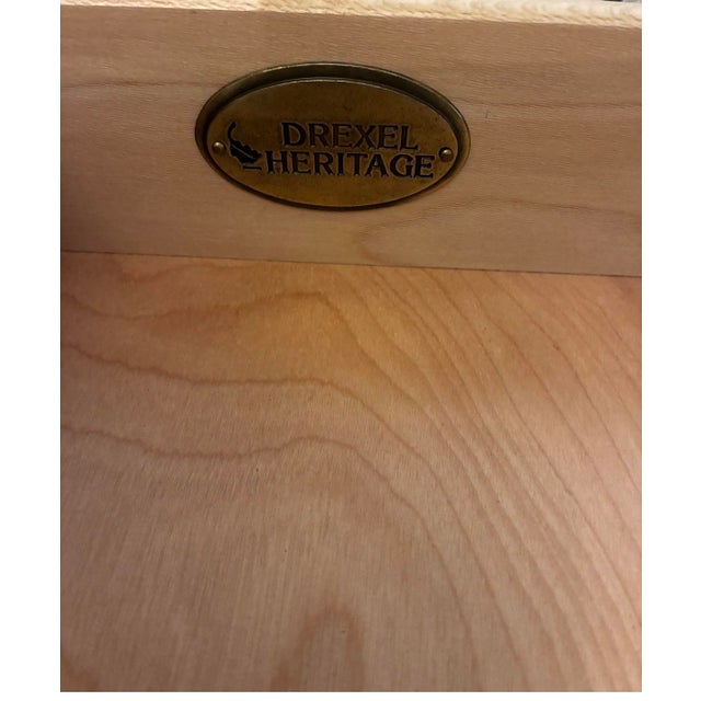 French Provincial Mid 20th Century Drexel Heritage China Cabinet For Sale - Image 3 of 3