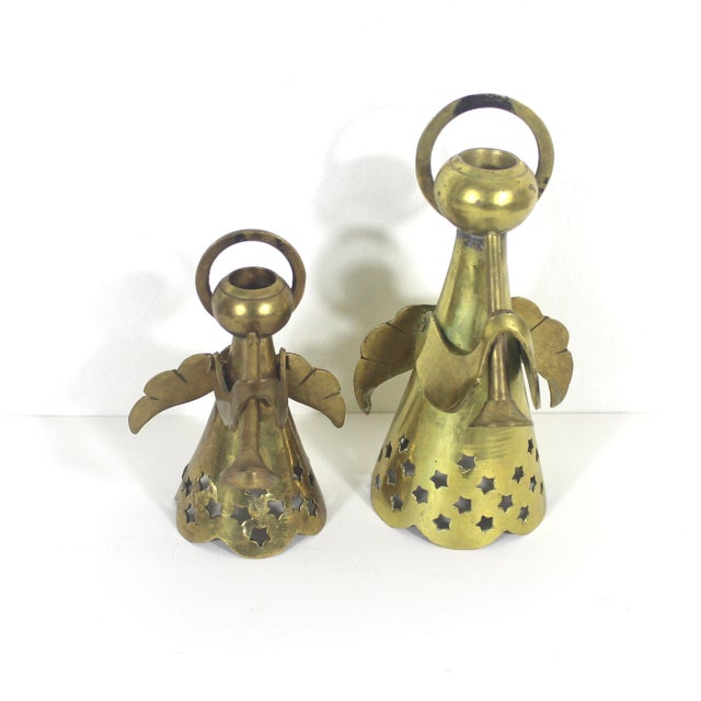 Width: 4 inches Height: 7.5 inches Depth: 3.25 inches About this item This is a mid-century modern style pair of vintage...