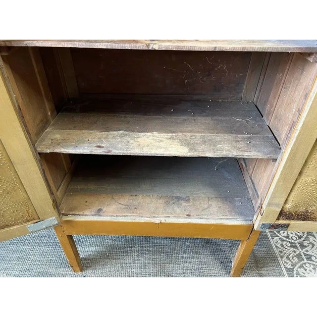 Wood Antique Early American Primitive Style Painted Pie Safe Punched Tin Cabinet Cupboard. For Sale - Image 7 of 17