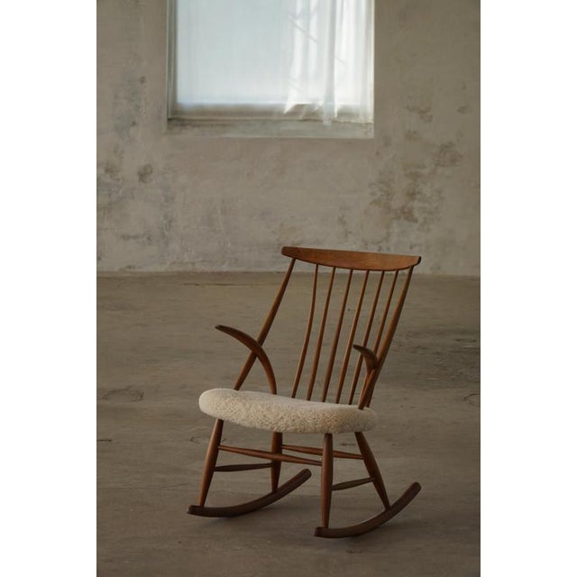 Brown Danish Modern Rocking Chair by Illum Wikkelsø for N. Eilersen, 1960s For Sale - Image 8 of 15