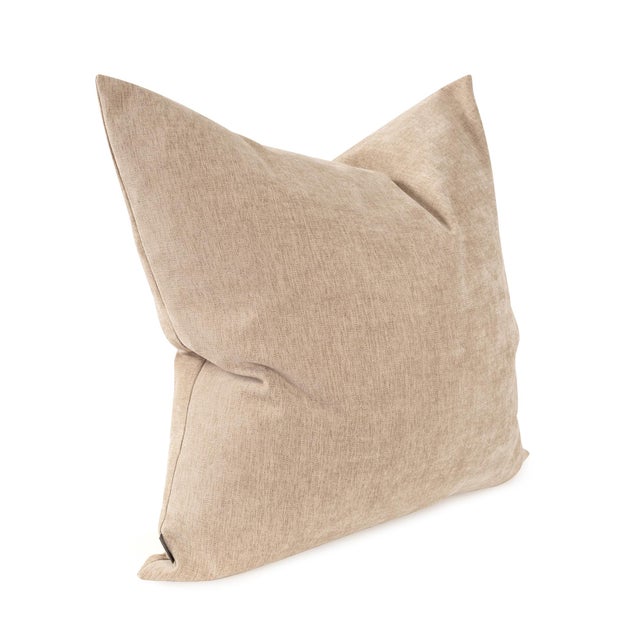 Our Komodo Fabric textile combines softness, durability, and a subtle woven texture that adds depth and sophistication to...