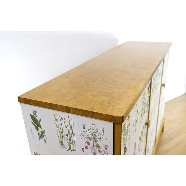 Cream Modern Swedish Cabinet Nordens Floraby C.A.M Lindman in the style of Josef Frank, 1940s For Sale - Image 8 of 11