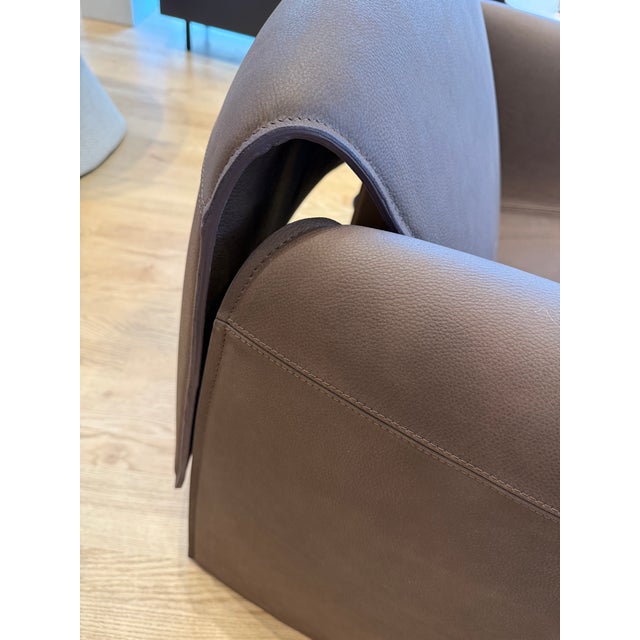 Mid-Century Modern Poliform Le Club Armchair For Sale - Image 3 of 11