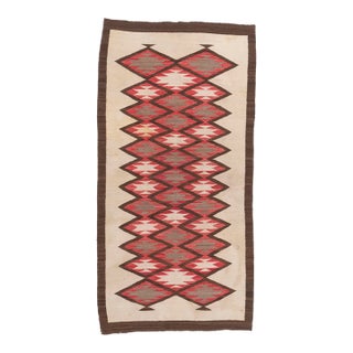 Vintage Circa 1950 Navajo Style Rug 3ft 5in X 6ft 10in For Sale