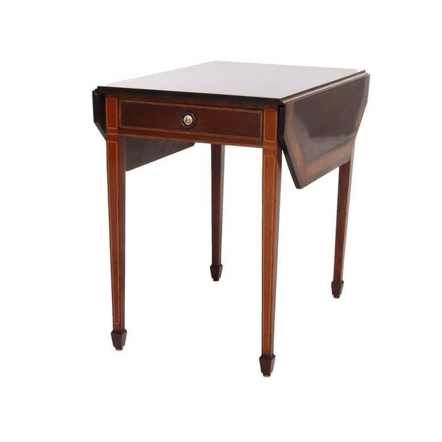 Traditional Antique Pembroke Style Banded & Inlaid Mahogany Drop Leaf Table C1920 For Sale - Image 3 of 12
