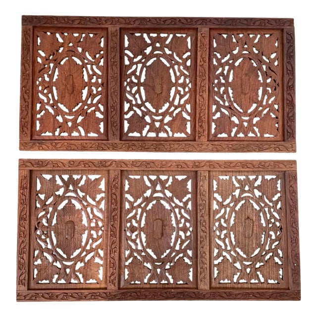 Vintage Hand-Carved Wood Jali Wall Hanging Latticework Plaques. India For Sale