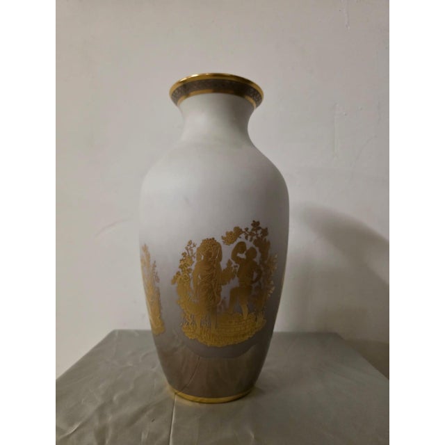 Porcelain Vase with Pure Gold from Longo, 1960s For Sale - Image 9 of 13