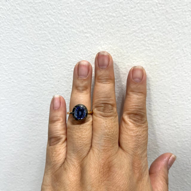 Gorgeous 2.73 ct. unheated Sri Lanka blue sapphire oval. Handmade in 18k yellow gold and black rhodium. Ring size 6.5....