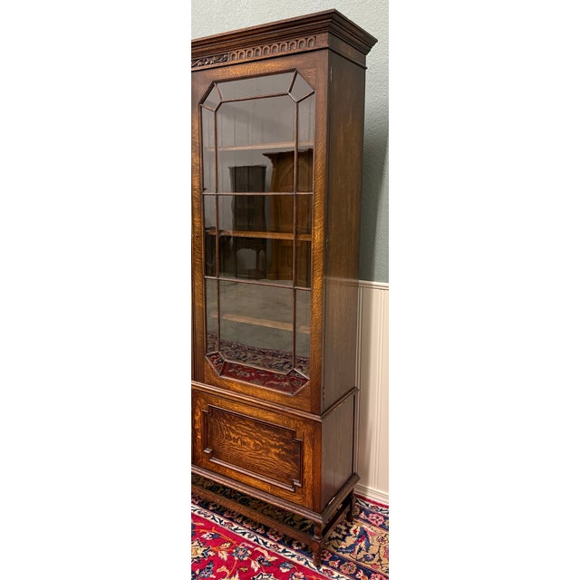 Antique English Jacobean Bookcase Cabinet Double Door Wavy Glass Tiger Oak 1930s For Sale In Dallas - Image 6 of 18