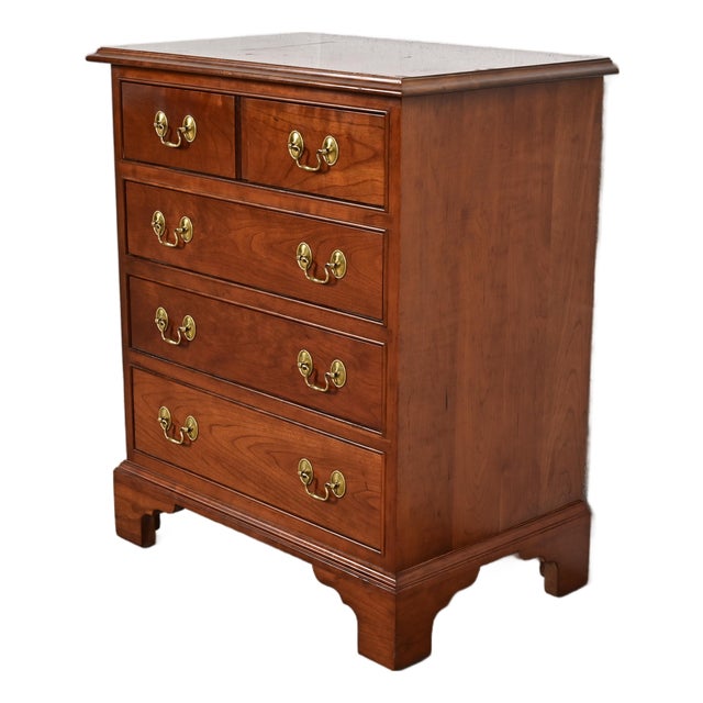 Stickley Georgian Solid Cherry Wood Nightstand or Bachelor Chest For Sale