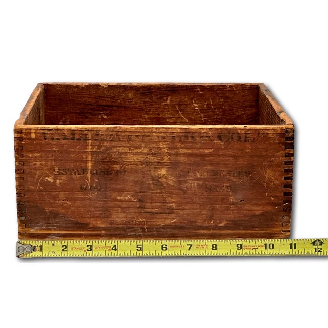 Great Small Size Antique American Wood Breakfast Cocoa Shipping Crate With Original Paper Advertising Label For Sale - Image 11 of 12