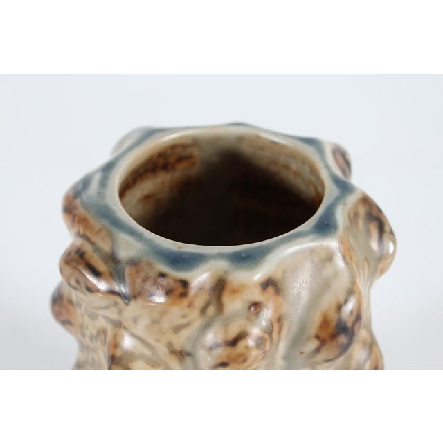1970s Vase with Modeled Relief Decorated with Sung Glaze by Axel Salto for Royal Copenhagen, 1970s For Sale - Image 5 of 10