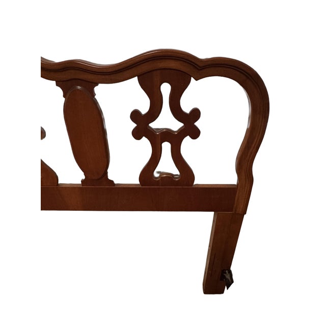 Bernhardt Bernhardt French Provincial Queen Headboard Bed Frame, C. 1960s–1970s For Sale - Image 4 of 9