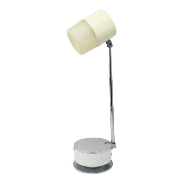 1960s Compact Telescopic Model 7e42 Desk Lamp For Sale