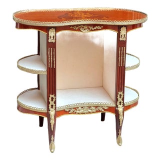 French Louis XVI Style Oval Étagère Table – Gilt Bronze & Brass Accents With Tiered Shelves For Sale