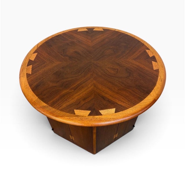 1960s Mid-Century Modern Lane Acclaim Round Walnut Side Tables - Set of 2 - Refinished For Sale - Image 5 of 7
