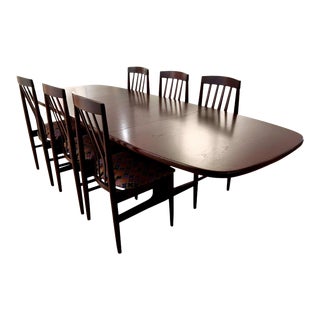 1960s Scandinavian Design Rose Mahogany Finished Teak Dining Table & Chairs - Set of 6 For Sale