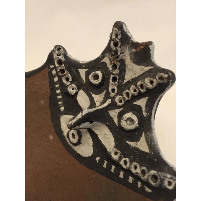 Mid-Century Modern Oceanic Sepik Terracotta Painted Sculptural Dish For Sale - Image 3 of 5