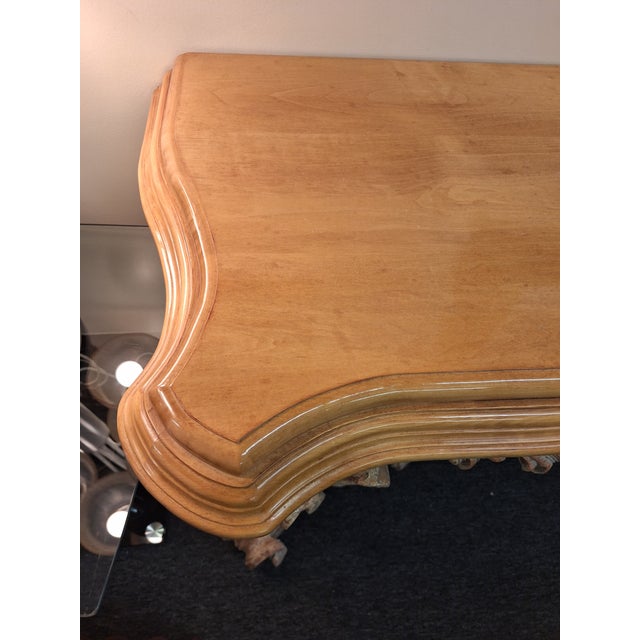 1950s Vintage Spanish Rococo Paint Decorated Carved Wood Console Table For Sale - Image 13 of 18