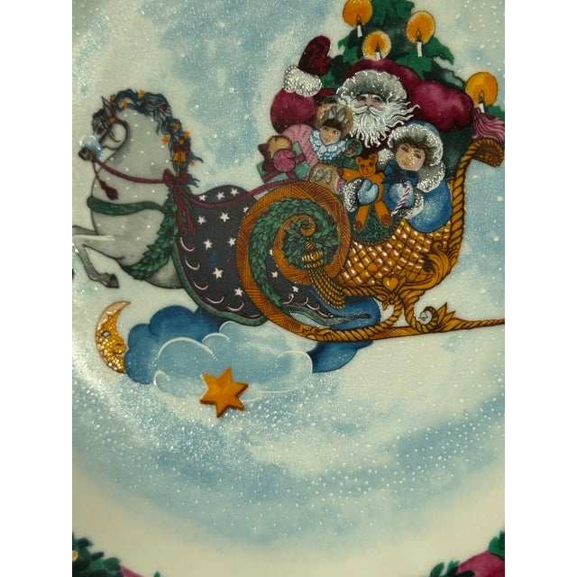 Ceramic 1980s Royal Copenhagen Jingle Bells Serving Plate Santa Christmas For Sale - Image 7 of 8