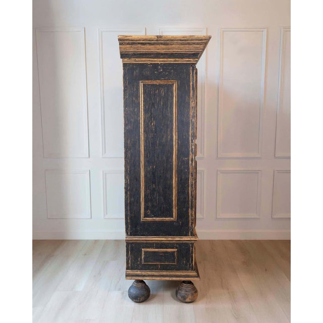 18th Century Baroque Two-Part Cabinet with Black Finish and Blue Interior For Sale - Image 9 of 17