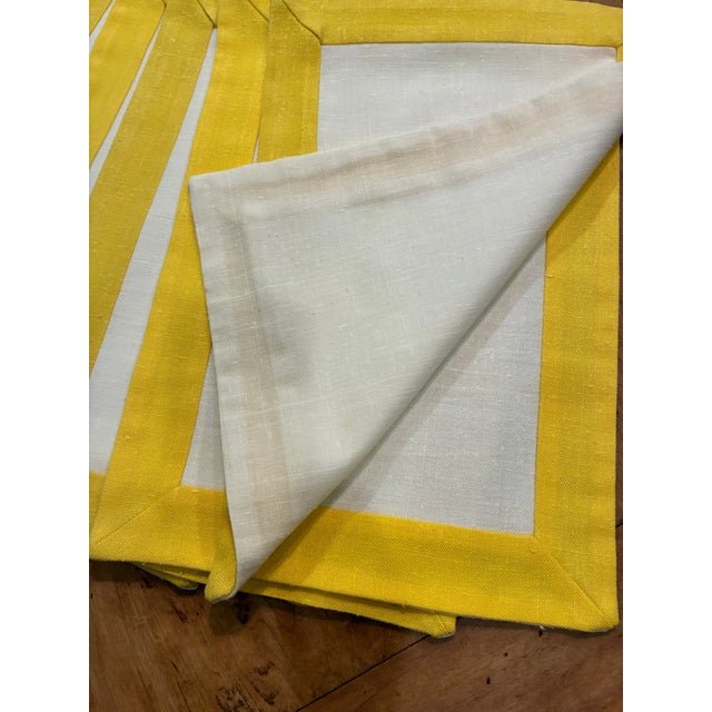 Traditional White With Yellow Band 12 X 16, Linen Poly Placemats - 10 pcs For Sale - Image 3 of 3