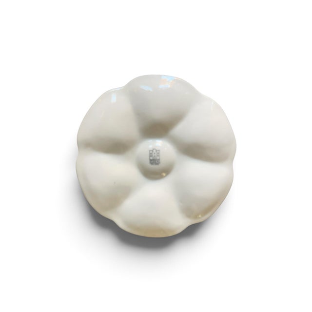 French 1960s French Gien White Barbotine Majolica Oyster Plates - Set of 6 For Sale - Image 3 of 4