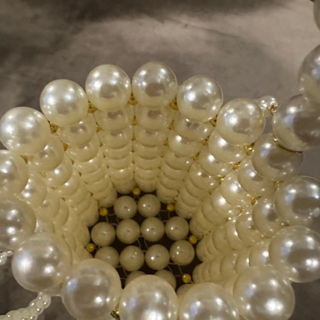 Contemporary 21st Century Never Used Faux Pearls and Brass Minaudière by Coppola E Toppo For Sale - Image 3 of 11