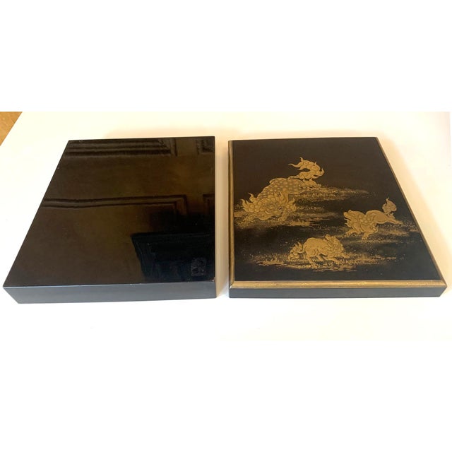 Japonisme Japanese Lacquer Box with Fine Maki-e Decoration Meiji Period For Sale - Image 3 of 15