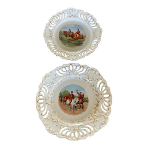 Two Vintage Reticulated Equestrian Fox Hunt Scene Porcelain Plates With Gold Accents English British Collectible Decorative Gesetzlich Geschutzt