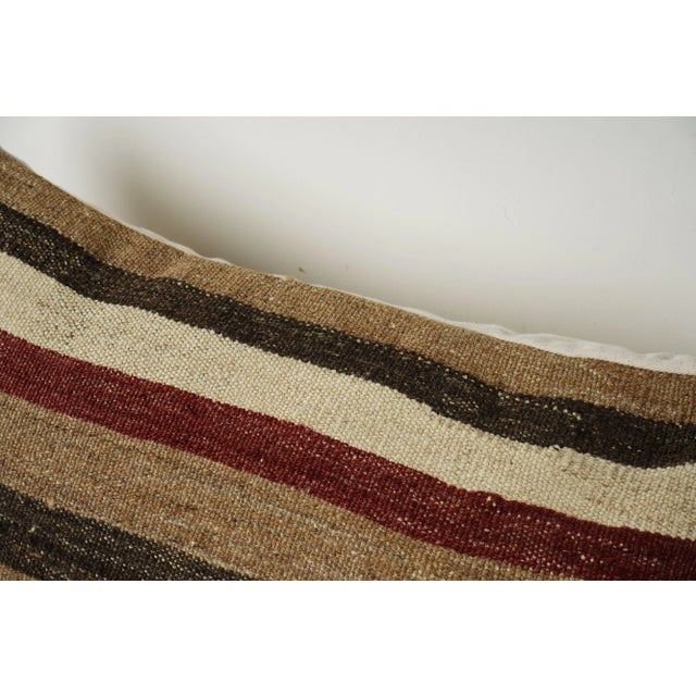 1960s Vintage Turkish Hemp Kilim Pillow Cover, Set of Two White Striped Anatolian Cushion Cover, Pair Organic Tribal Pillowcase 24''x 2 4'' For Sale - Image 5 of 6