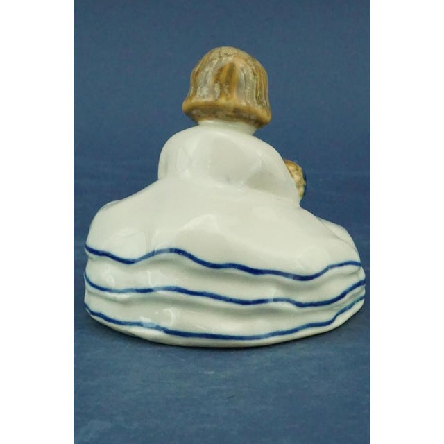 1910s 20th Century Art Deco Ceramic Sculpture depicting a Little Girl by Michael Powolny for the Wiener Keramik Manufacture, 1912, Austria For Sale - Image 5 of 18