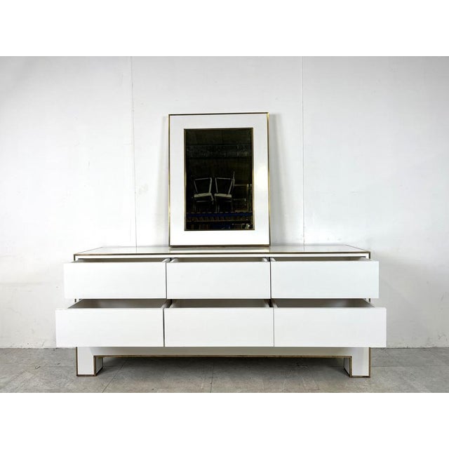 White Lacquered Credenza with Mirror from Alain Delon, 1970s, Set of 2 For Sale - Image 6 of 12