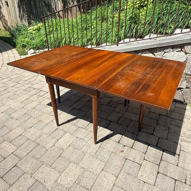 Vintage Willett Solid Cherry Transitional Drop Leaf Dining Table For Sale - Image 11 of 11