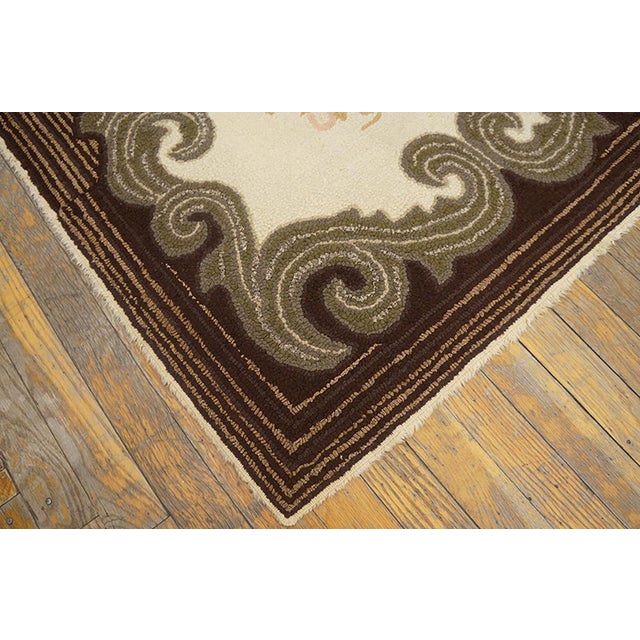 1940s Ivory Floral Folk Art Antique American Hooked Rug 3'2" X 5'8" Handknotted Wool Carpet For Sale In New York - Image 6 of 6